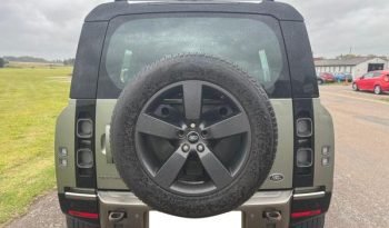 
										2020 Land Rover Defender full									