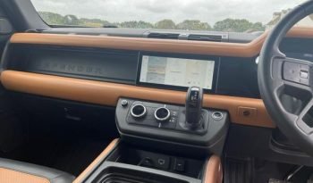 
										2020 Land Rover Defender full									