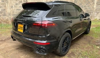 
										Porsche cayenne full									