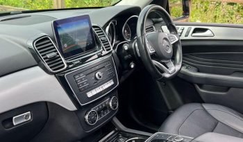 
										Mercedes-Benz GLE Class full									