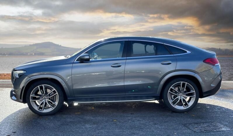 
								Mercedes-Benz GLE Class full									