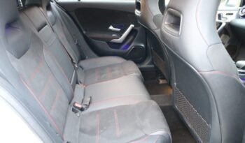 
										Mercedes A250 Amg Line full									