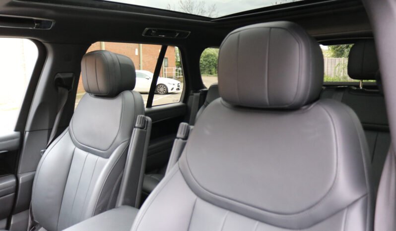 
								2022 Range Rover Vogue HSE D300 [3.0] Diesel full									