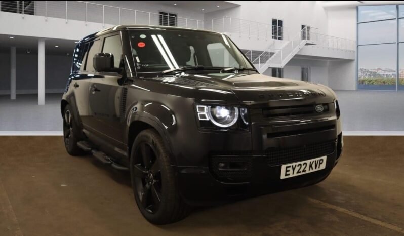 
								2022 UNIT L/R Defender 110 5.0 V8 P525 – Petrol full									