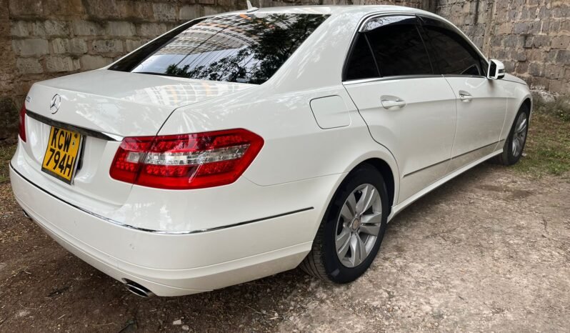 
								E350 Avant Guard full									