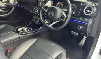 
										MERCEDEZ BENZ | E200 AMG SPORT full									