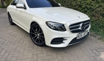 
										MERCEDEZ BENZ | E200 AMG SPORT full									