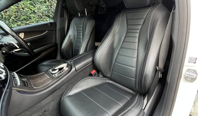 
								MERCEDES BENZ E250 full									