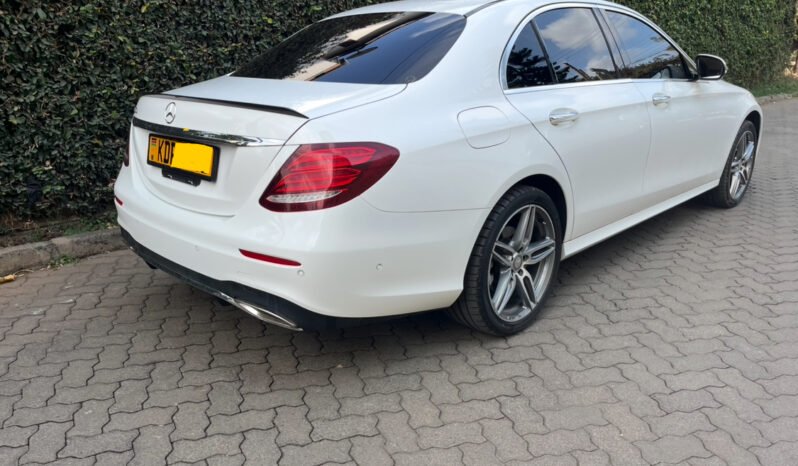 MERCEDES BENZ E250